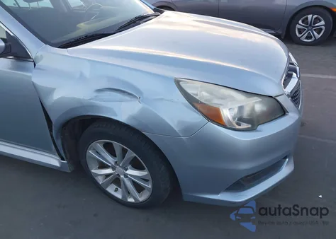 2013 Subaru Legacy 2.5I Premium z USA, uszkodzony, nr VIN 4S3BMCC61D3033477